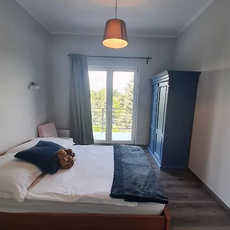 Mama Villa *
